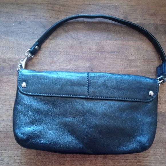 Coach Ashley Wristlet Wristlet Cursive Coach Logo - Picture 2 of 4